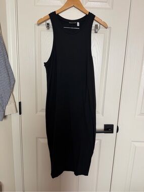 Leith Black Sleeveless Midi Tank Dress